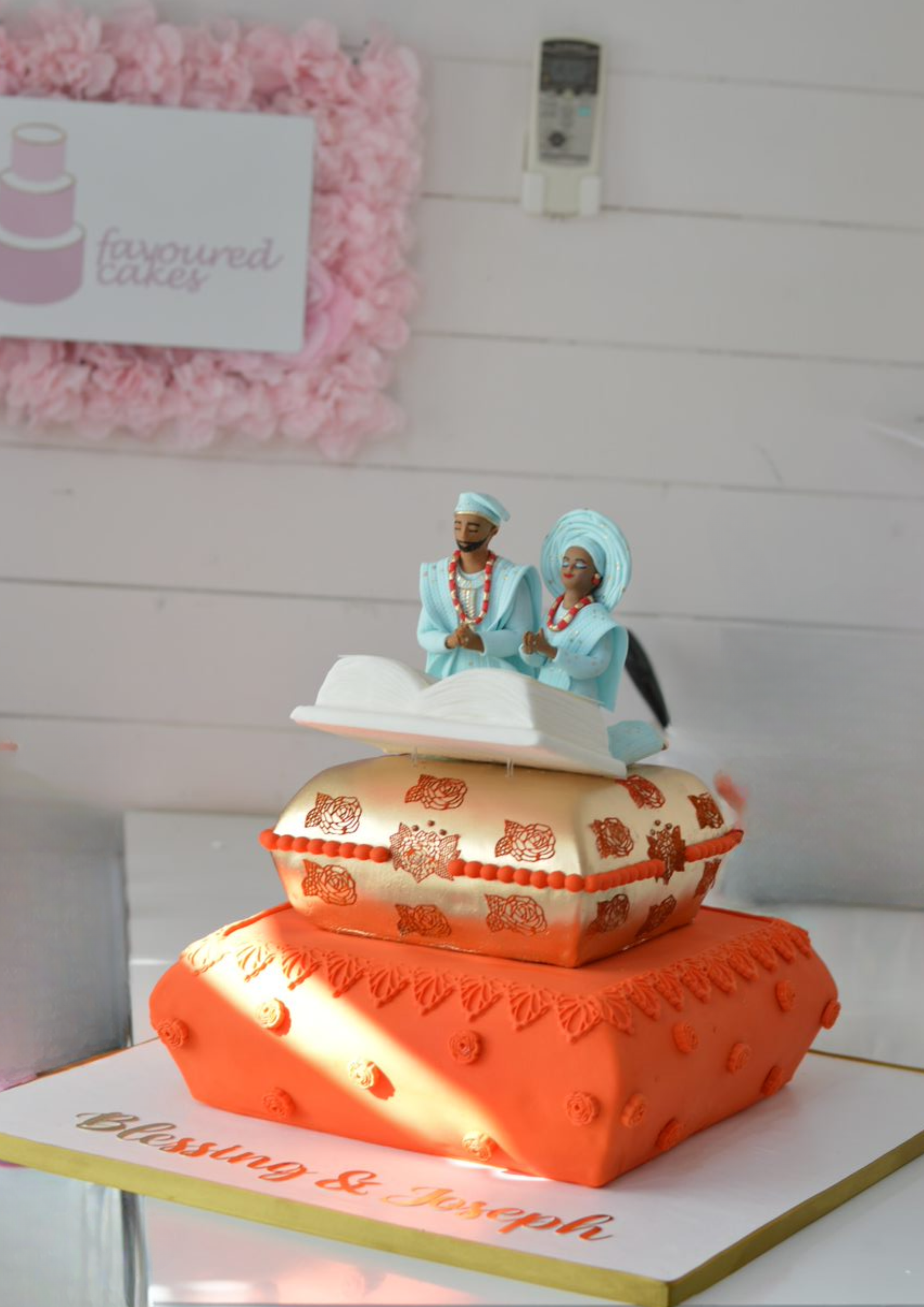 African Traditional Wedding Cakes Designs Honestweddingadvice African Traditional Wedding Cakes Designs Honestweddingadvice